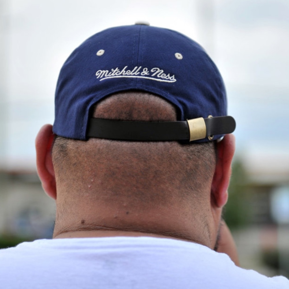 Legendary Strapback - Picture 2 of 2